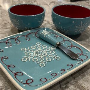 Hallmark Snowflake Design Teal and Red Cheese Plate Dip Bowls Holliday WinterSet